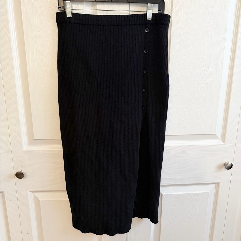 5 for $25! Open Edit Elegant Black Button-Down Midi Skirt